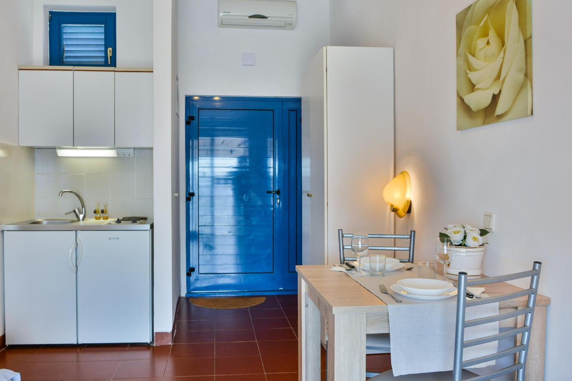 Apartments Miki Donja Klada Exterior photo